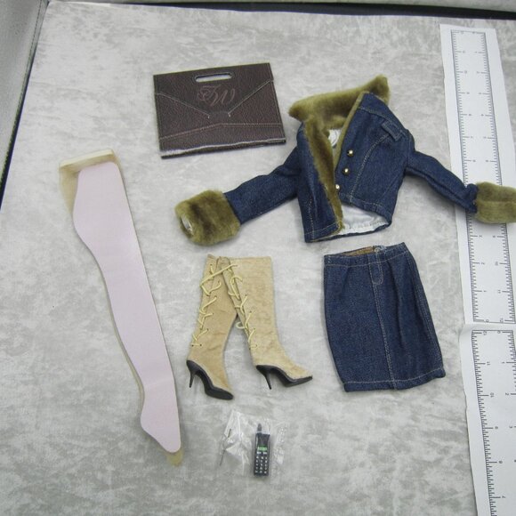 Tonner Tyler Wentworth Soho Blues outfit - Picture 3 of 7